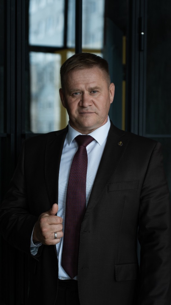 Адвокат Дергачев Максим Александрович